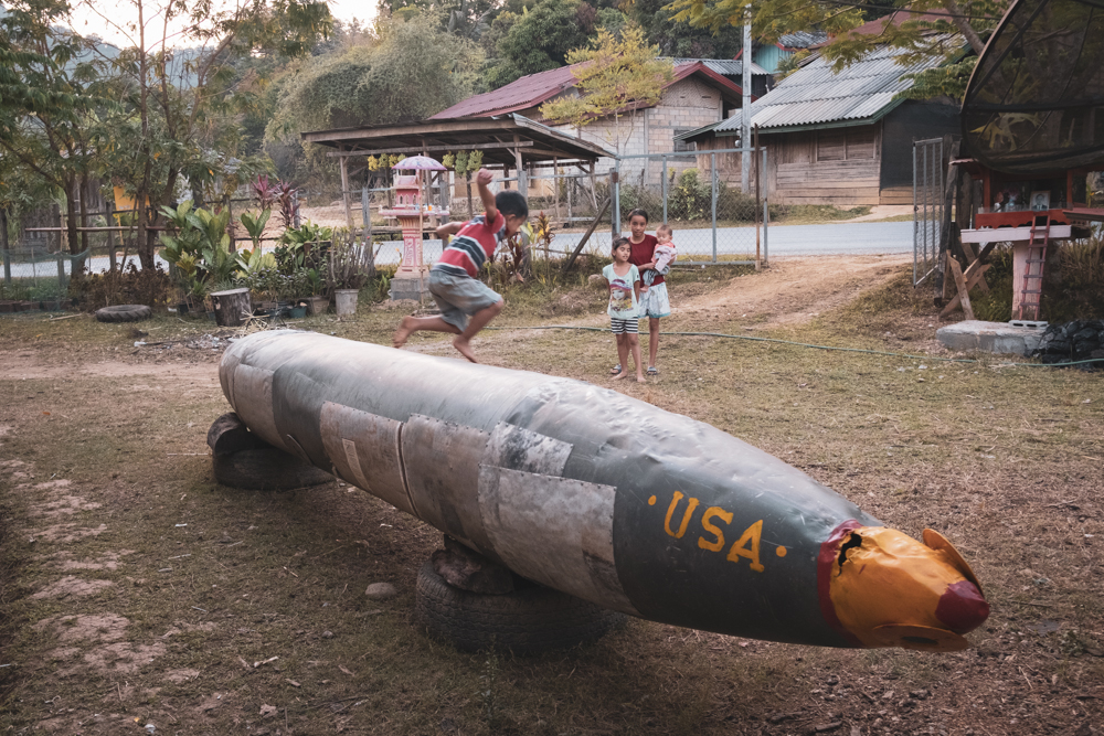 Living on bombs – Legacy of the Secret War in Laos – Raffaele Petralla